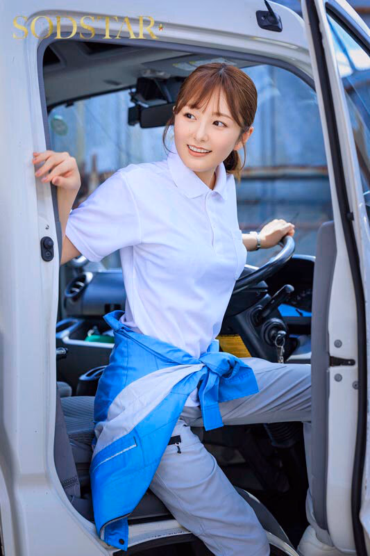 配送中NTR 既婚ベテランドライバーの配送に付いて回るうち車中でおそわれてしまった新婚人妻 青空ひかり プレビュー画像 2