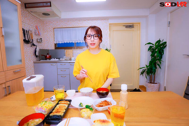 【VR】【8K】妻と兄の不倫SEXを覗いてしまったあの日から僕は覗き見が趣味になってしまった。 弥生みづき プレビュー画像 5