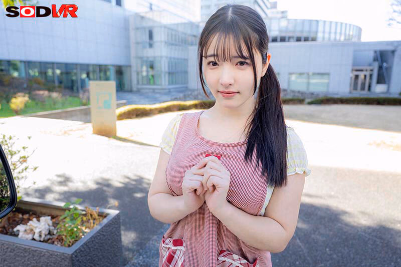 【VR】【8K】園児を見送るデカパイ保育士の自宅に押し入り強●VR 彩月七緒 プレビュー画像 2