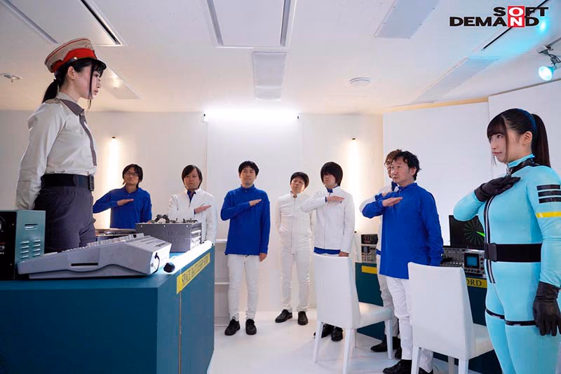 今日から君は、セックス地球防衛軍 2169 宇宙戦艦で戦う強かっこいい女隊員たちとセックスをして地球を守れ！ プレビュー画像 4