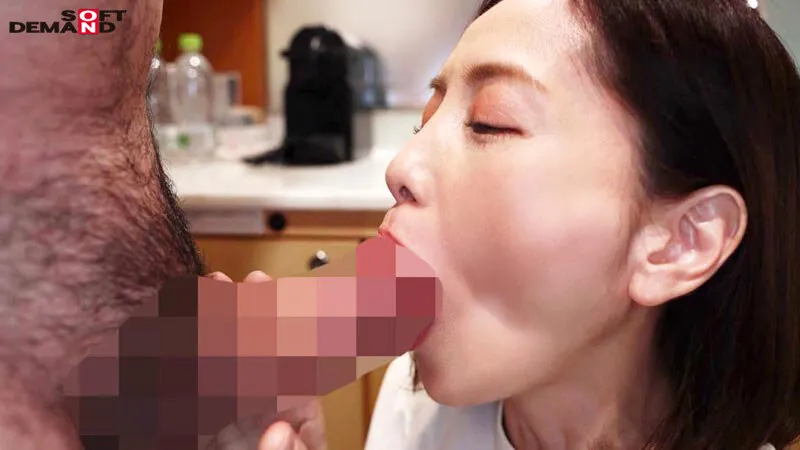 子育てがひと段落した今、自分の幸せを見つけに来ました。古東まりこ 43歳 最終章 デカチン即ハメ・連続膣奥出し・生ハメ大量中出し輪● 1日中大乱交ドキュメント プレビュー画像 3