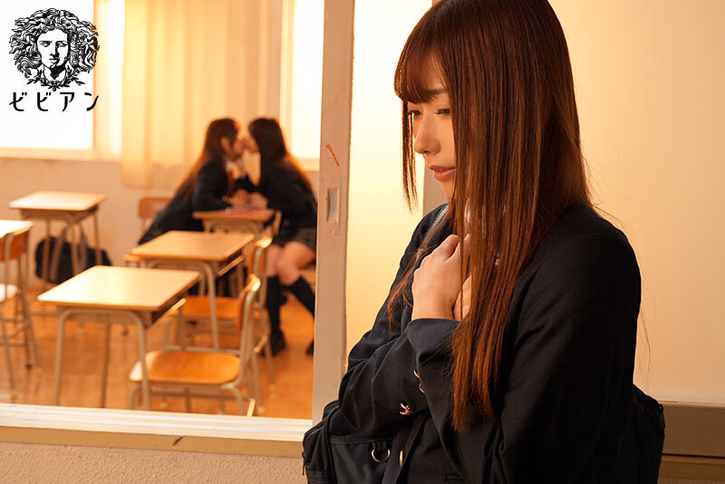 百合妄想していた女子たちの間にまさか私が挟まれるなんて… 推しカップルにW小悪魔挟み撃ちで悶絶レズイキさせられる妄想レズハーレム 逢沢みゆ 北岡果林 依本しおり プレビュー画像 2