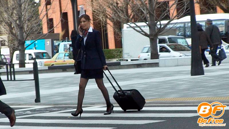 スチュワーデス、ゆな 本能で感じる中出し性交 椎名ゆな プレビュー画像 9