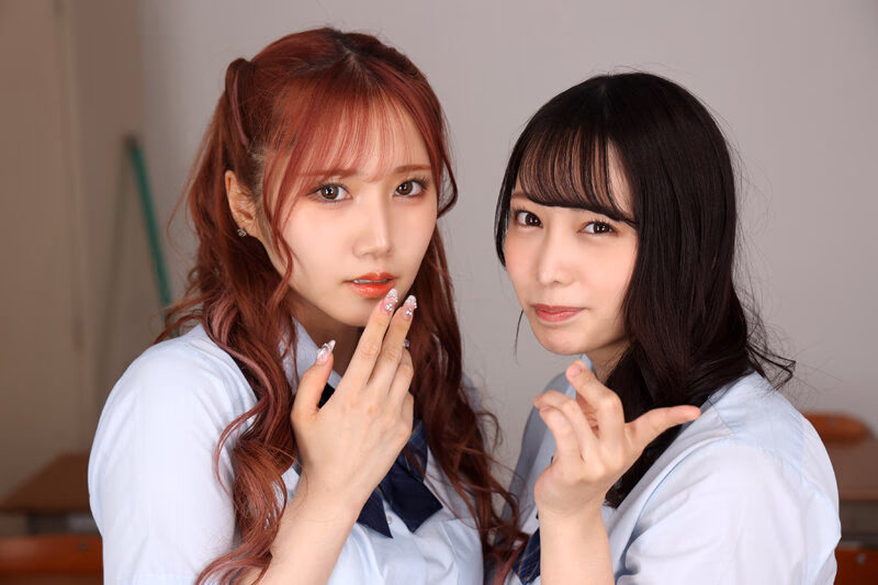 【VR】現役J系秘密クラブ 教師の僕が大潜入SPECIAL ミヅキ＆アミリのエロ攻撃がすんごい！ 口封じWフェラ＆奇跡のEROERO3P！！！！ 斎藤あみり 弥生みづき プレビュー画像 11