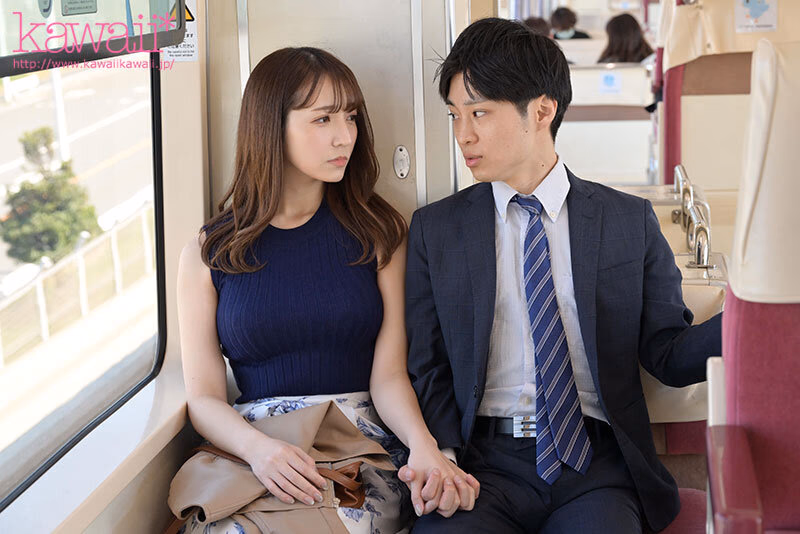 長期出張で離れ離れになるエッチ大好き彼女と誓い合った3ヶ月の禁欲 待ち焦がれた再会直後のSEX中毒になるほど没入した人生で最高に気持ちよかった絶倫無双中出しSEX 小花のん プレビュー画像 1