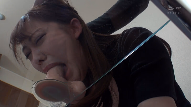 デカチンで顔面崩壊‘喉ボコ・生姦’鬼畜拷問SEX～イラマチオドキュメント～ プレビュー画像 12