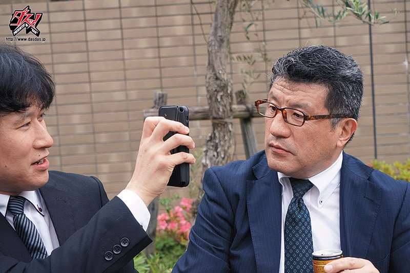 催淫洗脳された美少女姉妹は嫌がりながらも淫乱ビッチになっていた 弥生みづき 山本蓮加 プレビュー画像 9