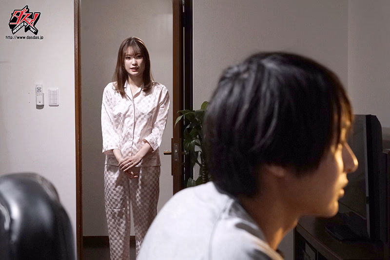 もうすぐ妻が帰ってきます。 美谷朱里 プレビュー画像 3