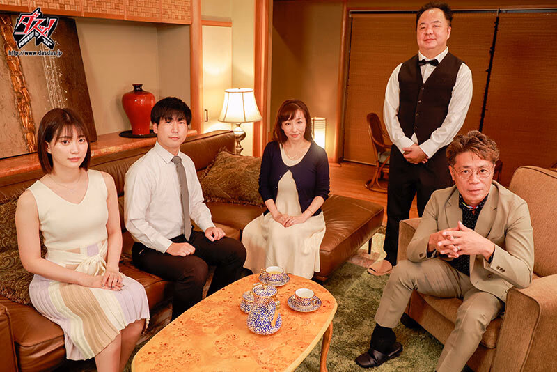 跡継ぎを産む為に変態義父の子種で孕まさせられる若妻 美谷朱里 プレビュー画像 1