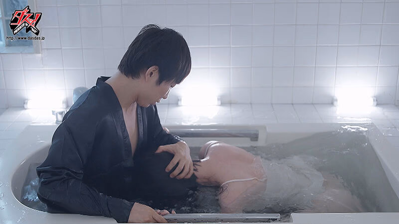 影を黒く染めるほどの秘めた欲望に侵蝕されていく私。 美谷朱音 プレビュー画像 5