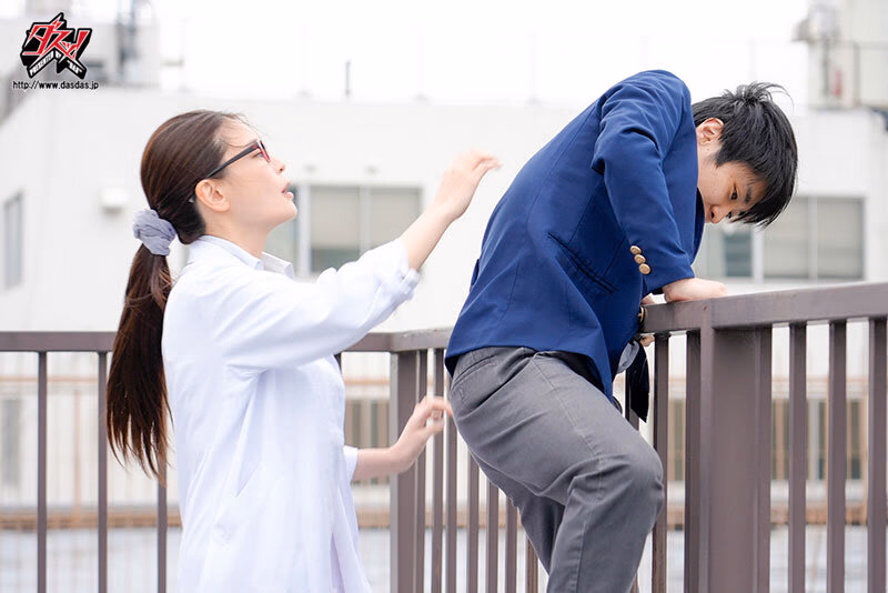 もしも、保健の先生が草食系男子とセフレ関係だったら… 橘メアリー プレビュー画像 1