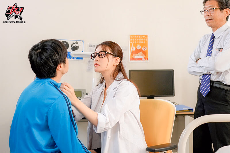 もしも、保健の先生が草食系男子とセフレ関係だったら… 橘メアリー プレビュー画像 2