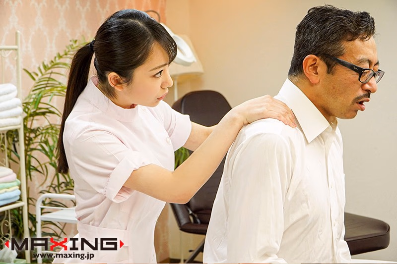 連続中出し濃密メンズエステ！無限射精種絞りオイルマッサージ 弥生みづき プレビュー画像 1