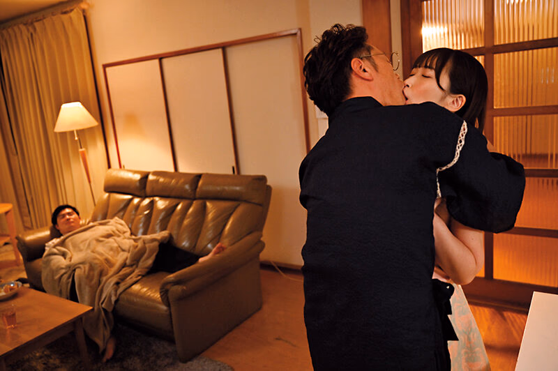 「あなた、ごめんなさい…。」妊娠危険日にムリヤリ義父に種付け中出しされています… 美園和花 プレビュー画像 11