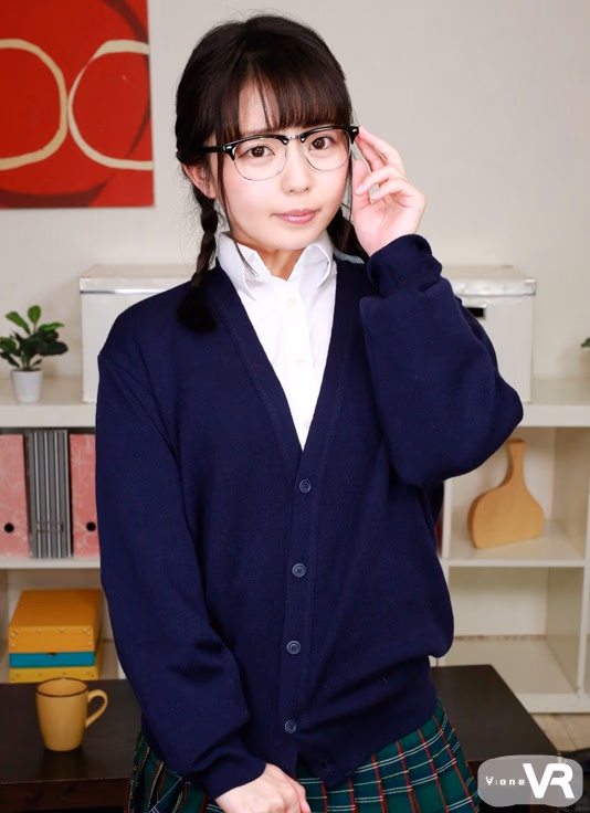 【VR】長尺43分・高画質 地味な幼馴染の生徒会長がキスで豹変！エッチな予備知識が大暴走！！ 泉りおん プレビュー画像 11