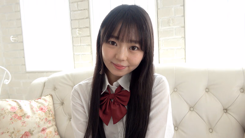 制服パンチラ＆股間擦り付けオナニー 泉りおん プレビュー画像 2