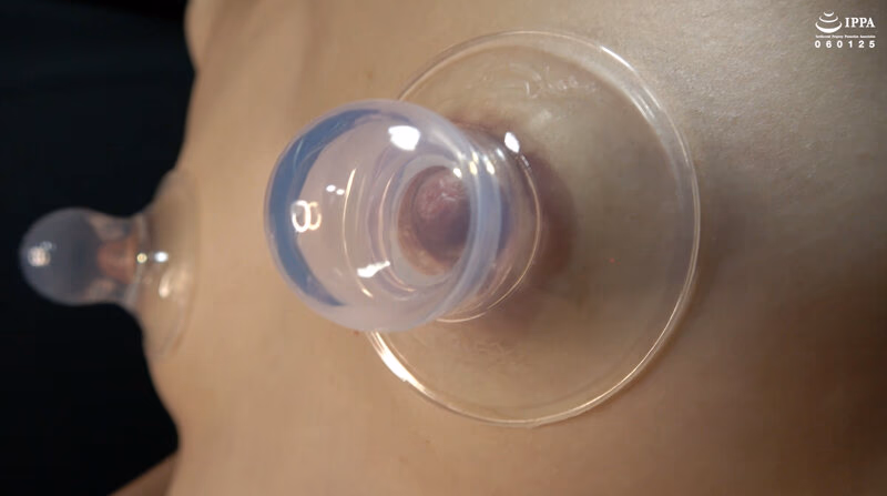 激オススメ！乳首吸引して感度アップ後に乳首と腋の下くすぐり攻めプレイ★ 泉りおん プレビュー画像 2