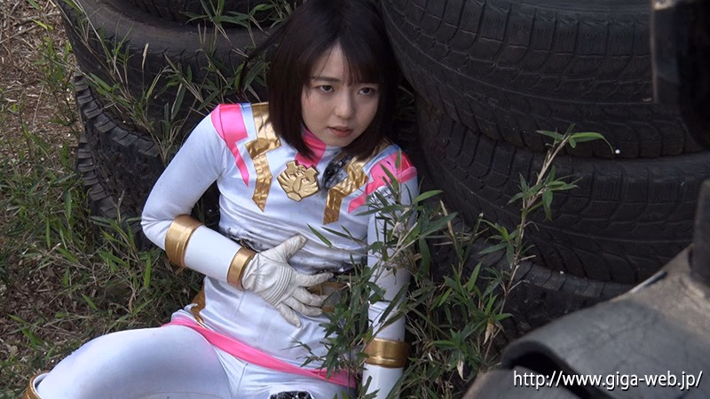 ヒロインハンティング 強獣戦隊ワイルドレンジャー 狩猟ゲームの獲物にされたワイルドホワイト 泉りおん プレビュー画像 9