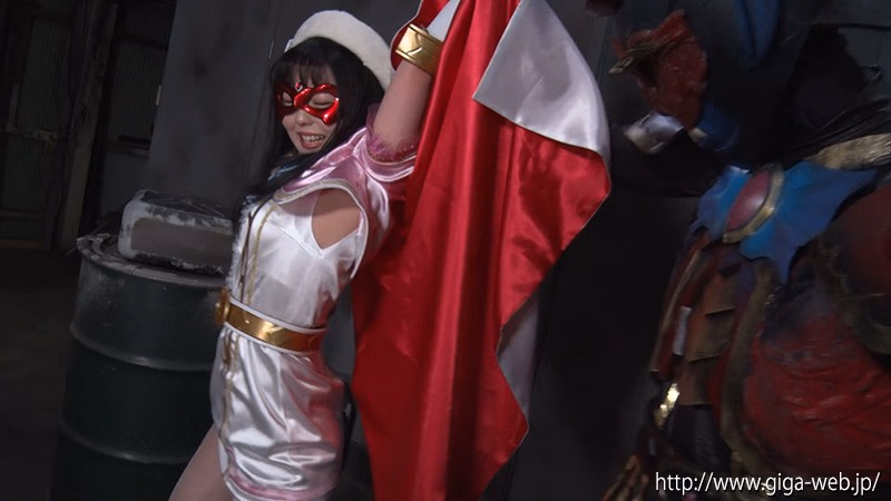 ヒロインハンター開発計画 美少女仮面オーロラ 聖なる戦士から生まれた悪魔、恐怖のオーロラハンター誕生！ 泉りおん プレビュー画像 9