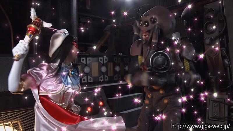 ヒロインハンター開発計画 美少女仮面オーロラ 聖なる戦士から生まれた悪魔、恐怖のオーロラハンター誕生！ 泉りおん プレビュー画像 2