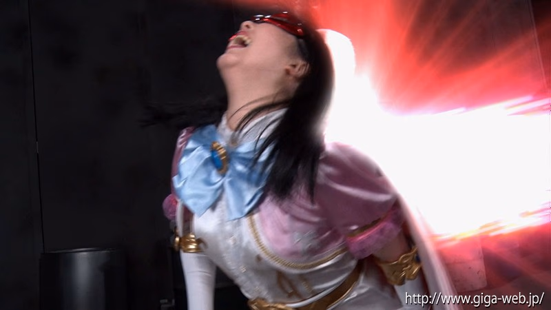 ヒロインハンター開発計画 美少女仮面オーロラ 聖なる戦士から生まれた悪魔、恐怖のオーロラハンター誕生！ 泉りおん プレビュー画像 12