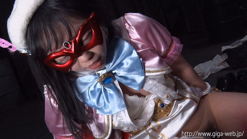 ヒロインハンター開発計画 美少女仮面オーロラ 聖なる戦士から生まれた悪魔、恐怖のオーロラハンター誕生！ 泉りおん プレビュー画像 20