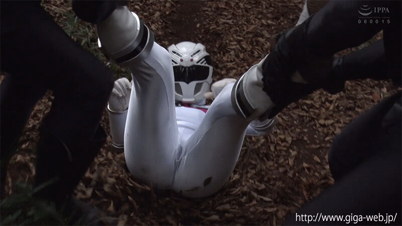 ヒロインピンチスペシャル 阿仁丸戦隊ジンジュウガー ジンジュウガー壊滅作戦 【前編】 泉りおん プレビュー画像 2