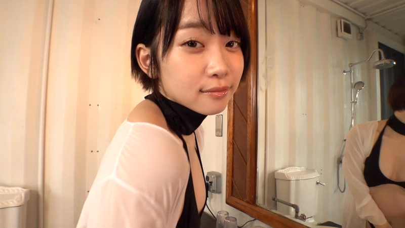 Yura9 OKINAWAグラフィティ・架乃ゆら プレビュー画像 14