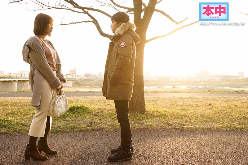 結ばれない恋に溺れて…いつか別の男の彼女になってしまう幼馴染でセフレの朱里と僕は、終わりを予感しながらも何度も何度も中出しSEXをした。 美谷朱里 プレビュー画像 1