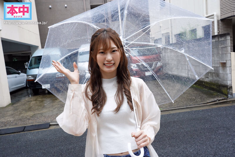 ある日、風俗店に突撃潜入してきた人気AV女優美谷朱里の鬼フェラ焦らしに日々耐え続けたらご褒美中出し プレビュー画像 1