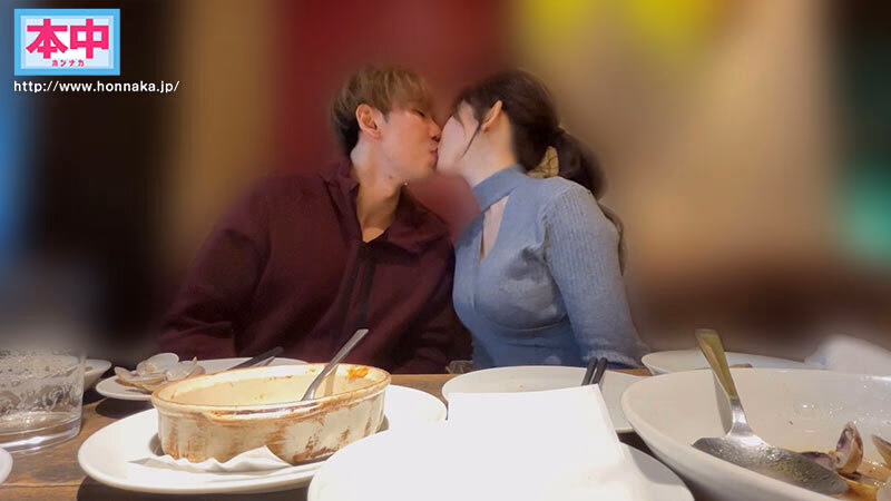 ちんちんおっきしたらホテル行きだよ 大好きな彼女が休みの日なのに、セフレ志願の女の子に誘われて、密着囁き野外デートで勃起したら即ラブホゲームに負けて何度も何度も中出ししてしまった 七瀬アリス プレビュー画像 3