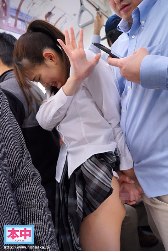 背後から膣奥深く侵入する鬼畜チ○ポにイキ堕ちる危険日孕ませバック痴● 美谷朱里 プレビュー画像 1