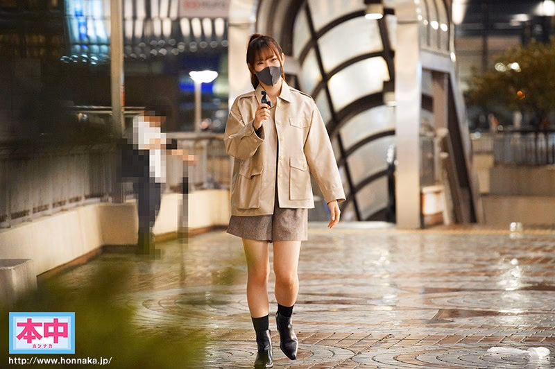 ターゲットはサラリーマン！いきなり目の前に美谷朱里が現れてキミの家行っていい？と言われたらアナタはどうしますか？？ 今日は朝まで一晩中、キミの自宅でずーっとお嫁さん気分で中出しセックスしてあげる プレビュー画像 1