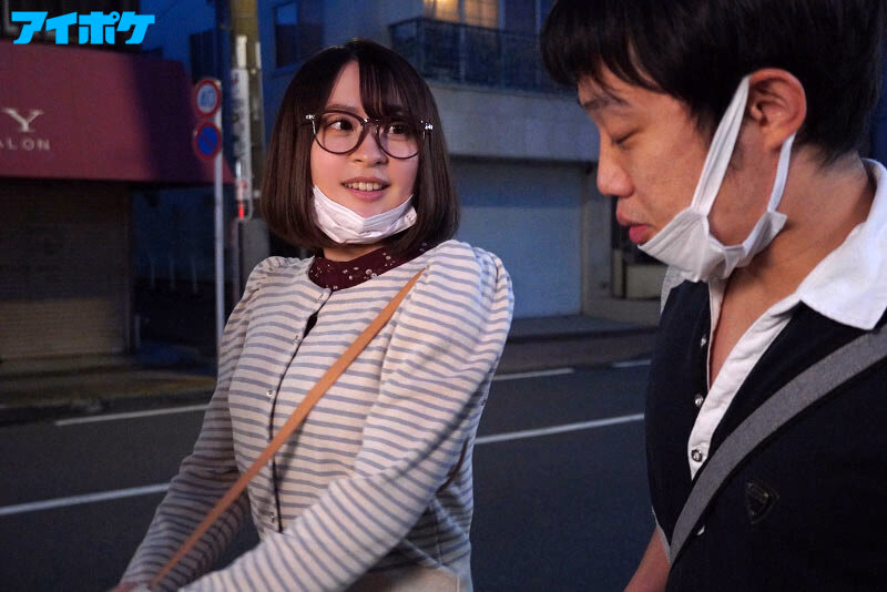 バイト場の口うるさくて大嫌いな先輩オタク女子を脱がしたら… ぷるんぷるん巨乳おっぱいボディで、僕は理性をなくし雪崩れ込むようにむしゃぶり突いた… 梓ヒカリ プレビュー画像 2