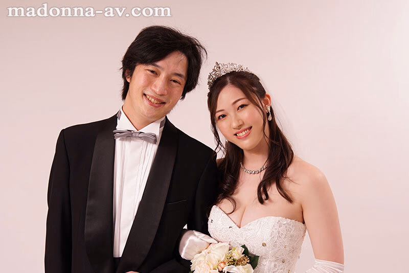 新婚旅行先で人妻に這い寄る指先…。 いいなりリゾートエステ調教 葉山さゆり プレビュー画像 2