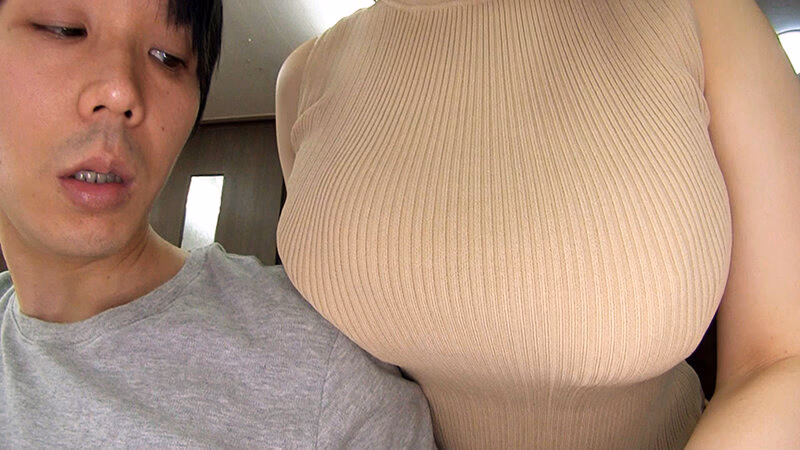 何年かぶりに再会したパツパツスーツの叔母さんは実は社内セクハラで毎日ぶっかけられてるザーメン中毒デカパイ妻・肉感！OL倶楽部11 小梅えな プレビュー画像 1