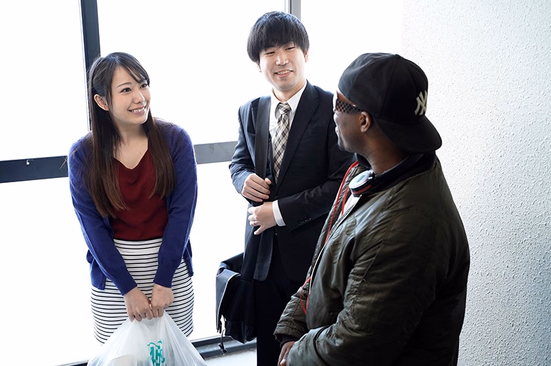 黒人騒音NTR 弥生みづき プレビュー画像 3