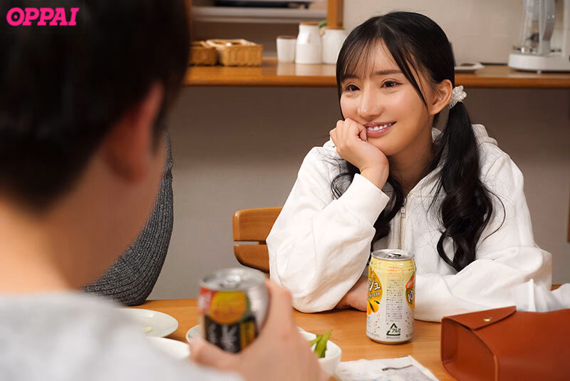 20年来の親友を裏切ってあいつの彼女とコンドームを使いきっても尚、生ハメでヤリまくってしまった… 楪カレン プレビュー画像 1