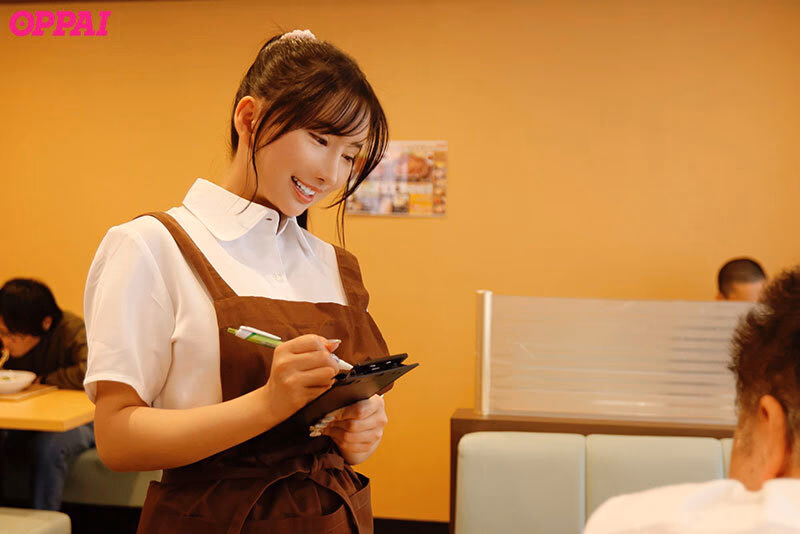 店長の僕は巨乳バイトのノーブラ誘惑に負けてまだ女子〇生なのに理性を保てず喰べてしまった 楪カレン プレビュー画像 1