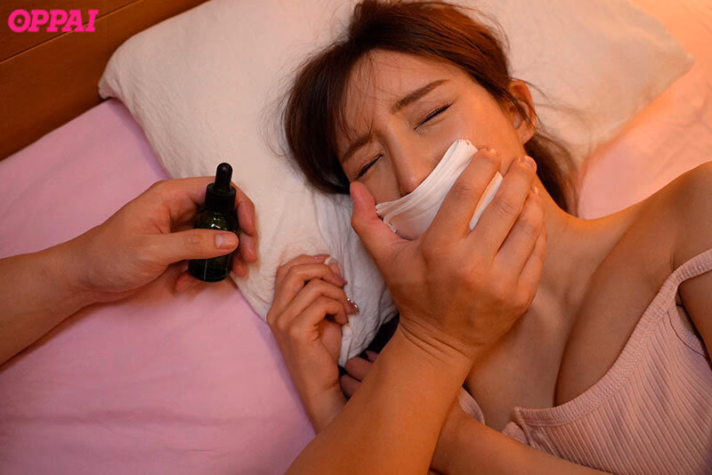 ひと回りも年の離れた出来のいい義妹に片思いして10年。 ある日彼氏ができたと知った俺は、嫉妬のあまり睡眠薬を盛って毎晩中出し昏●レ×プをし続けていた…。 楪カレン プレビュー画像 3