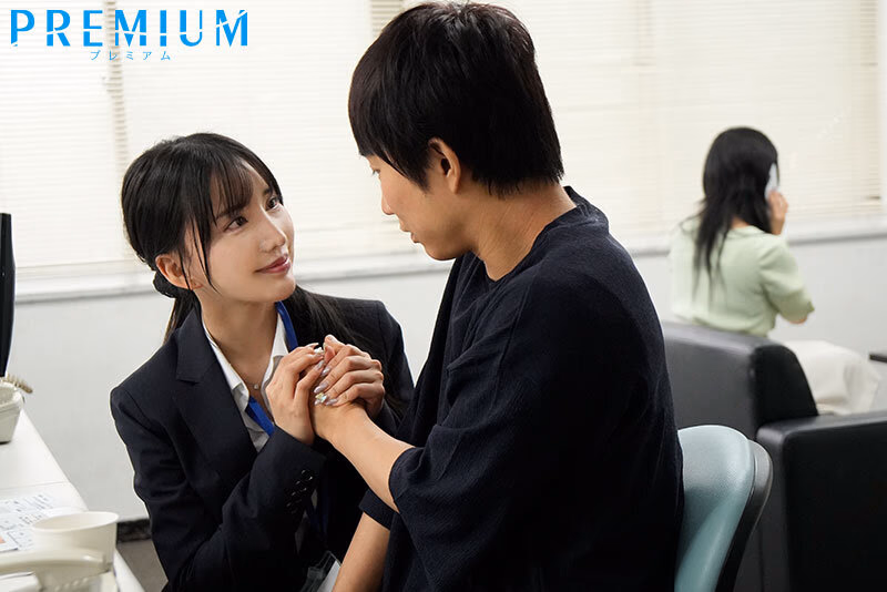 同棲直前のボクを寝取って契約させる、不動産レディのベロチュウ誘惑に負けて、彼女の存在を忘れる程、何度も本気で中出しをしてしまった…。 楪カレン プレビュー画像 2