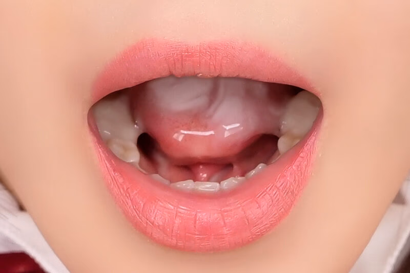 【VR】家事も性処理も超一流！！朝フェラから夜の営みまで24 時間生放題のエリートメイド 依本しおり【8K】 プレビュー画像 16