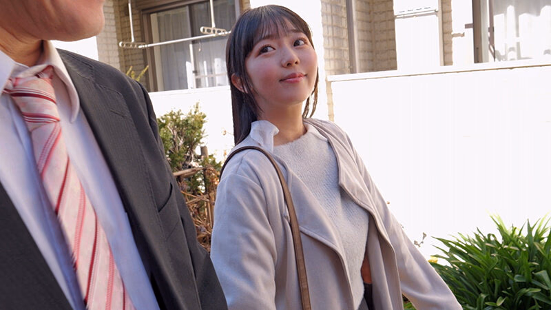 顔面白濁レ●プ 顔さえ触れることの出来なかったパパ活女子の秘密を知り、今では顔面に精子を塗りたくっています。 泉りおん プレビュー画像 1