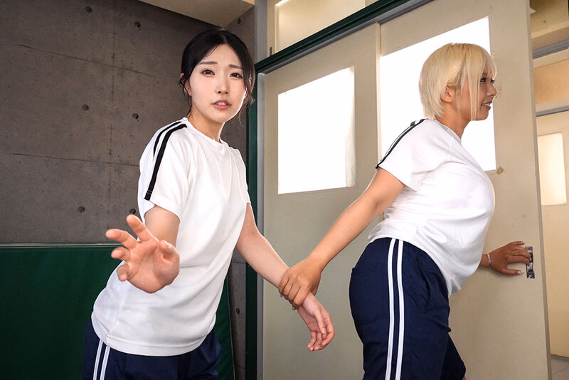 【VR】貧乳カップルNTR 性別を超える愛を誓った私たちは、カースト上位の爆乳女子にいともたやすく寝取られ、壊されました。乙アリス プレビュー画像 4