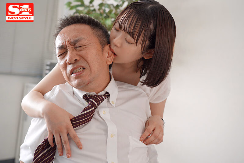 上司のことが大嫌いなのに！童貞だと知った日から上司を喰べたくて喰べたくて震えている【性癖:童貞喰い】の新卒女子入社しました 架乃ゆら プレビュー画像 2