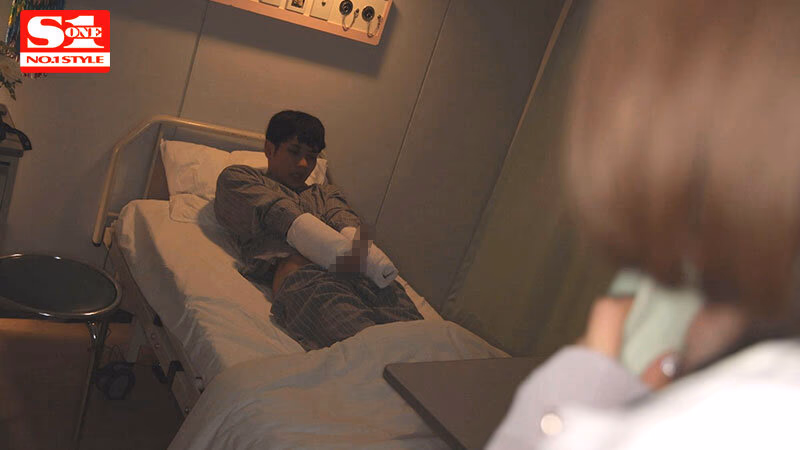 ナースコールはチ・ク・ビ・ナ・メのサイン 何度も射精させてくれる舐めずりペロペロ痴女ナース 河北彩花 プレビュー画像 4