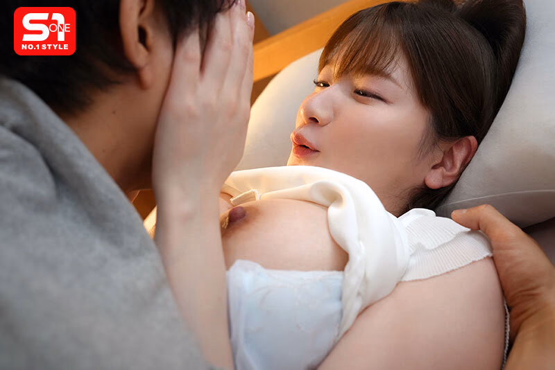 世話焼きのお姉ちゃんにボッキ見せながら本気でお願いしたらヤラせてくれた。 鷲尾めい プレビュー画像 3