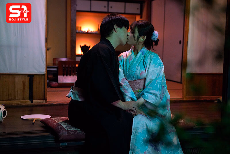 8月26日 花火大会の夜 ずっと両片想いだった僕らは結ばれ 十数年分の’好き’をぶつけ合うように身体を貪り合った 河北彩伽 プレビュー画像 9