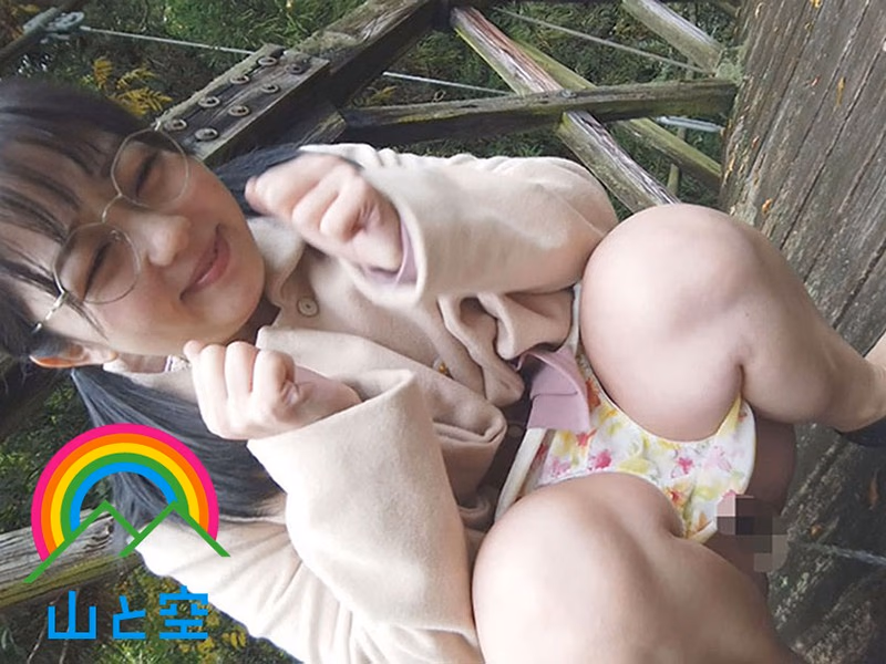 痴女っ子J系の露出記録係に任命されました。泉りおん プレビュー画像 5