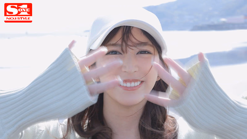 ※台本一切無し！！ハメ撮り！すっぴん！何でもアリ！七ツ森りりのスケベ本性剥き出しSEX！！ デビュー1周年を記念してガチで温泉旅行中ヤリまくった生々しすぎる超レアなエロス200％動画 プレビュー画像 1